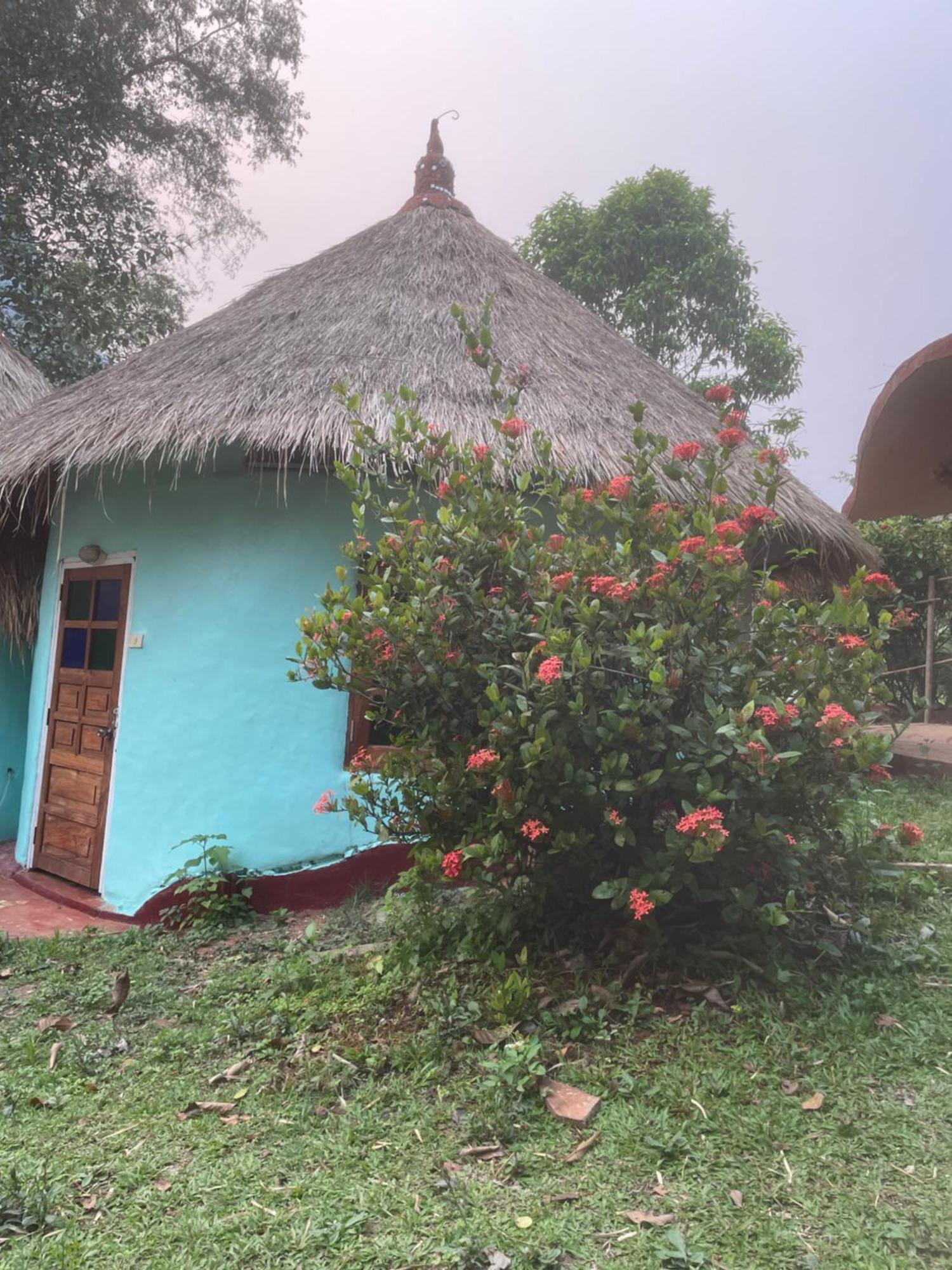 Chiang Dao Roundhouses Buitenkant foto